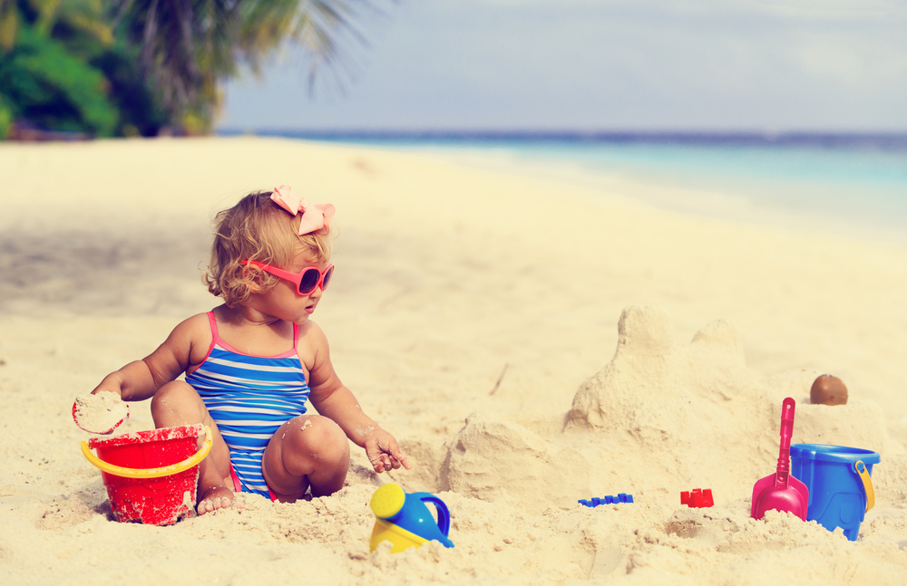  jouets-plage-enfant