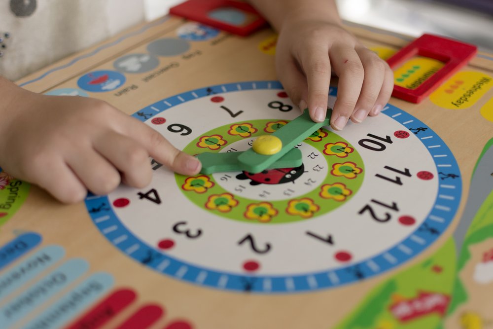 horloge-montessori-enfant