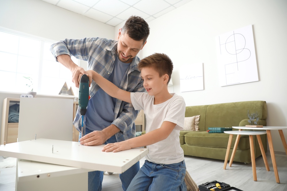 enfant-11-ans-bricolage