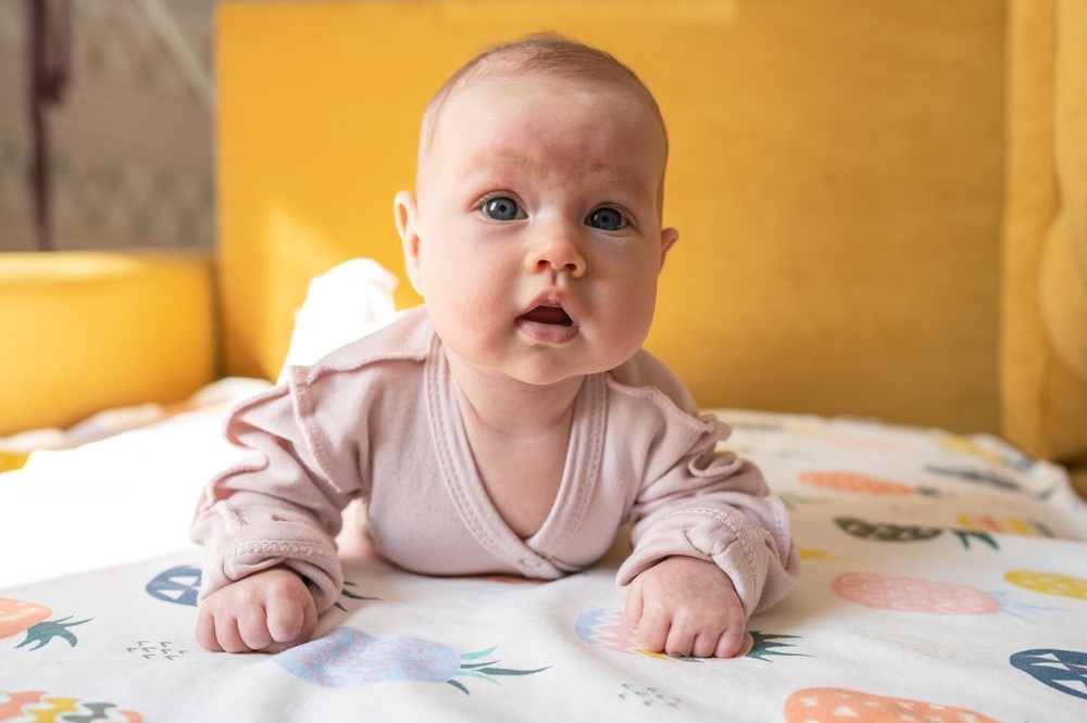 motricite-bebe-3-mois