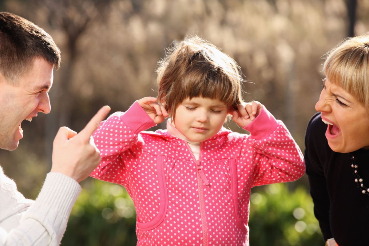 reaction-a-avoir-face-a-quelquun-qui-rabaisse-notre-enfant