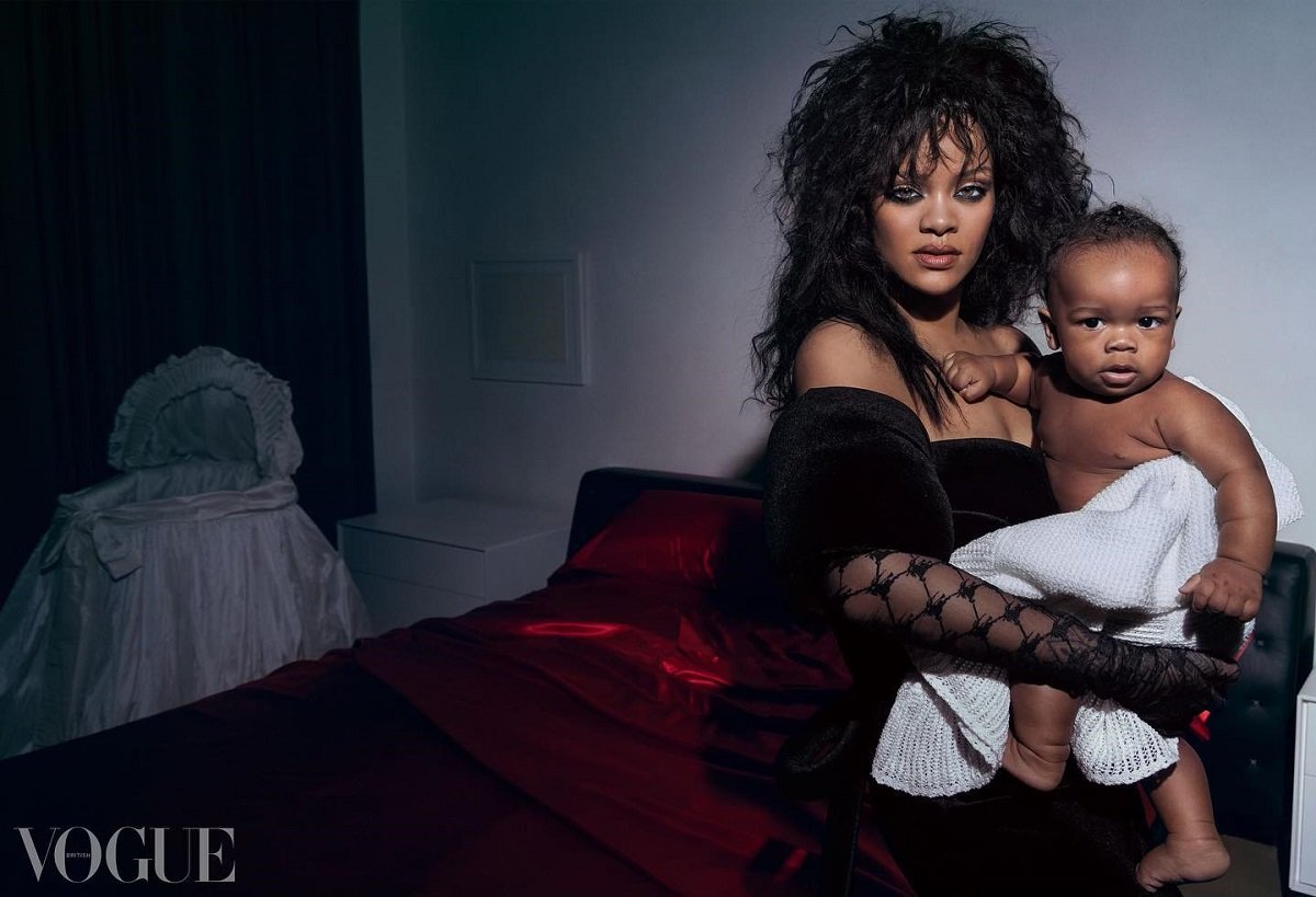 rihanna-devoile-le-visage-de-son-fils