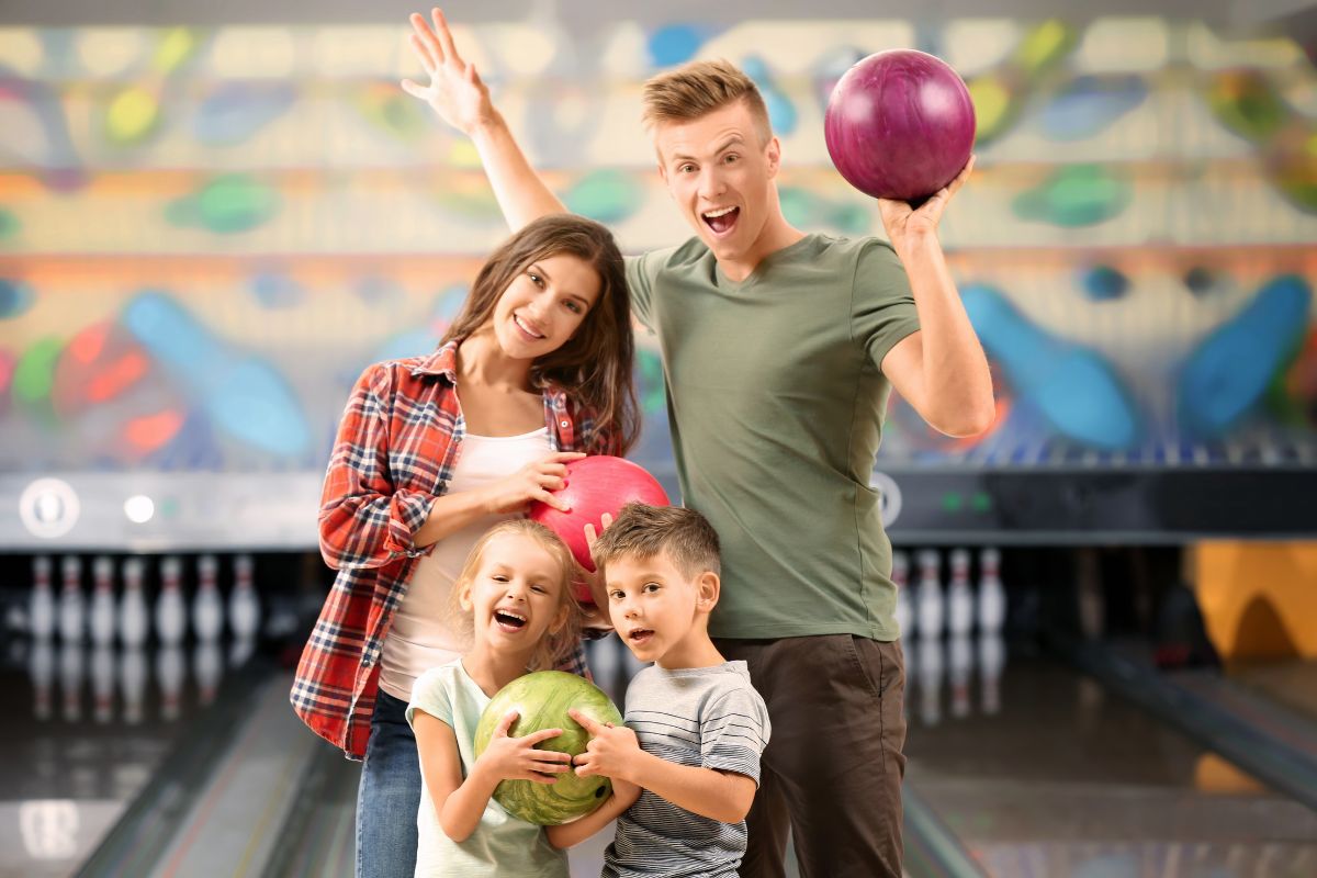 A quel âge emmener mon enfant au bowling ? 