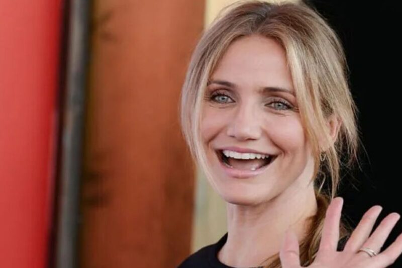 Cameron Diaz souriante